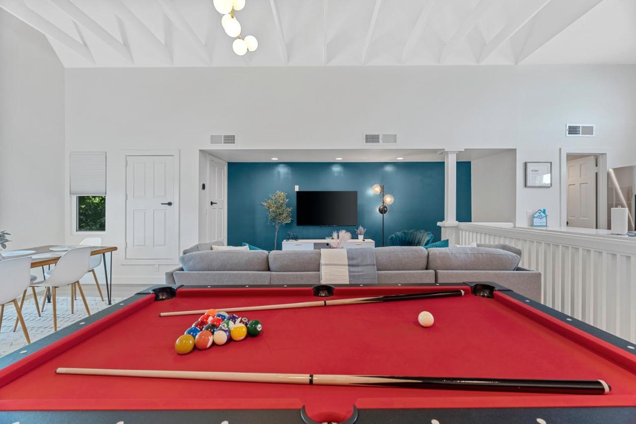 Peaceful Phoenix Getaway - Central Location, Family-Friendly & Pool Table! エクステリア 写真